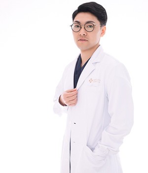長沙優(yōu)享口腔門診部 鄒晉陽