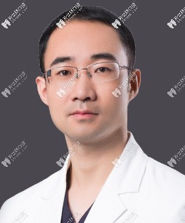臺州椒江牙博士口腔種植院長簡小沖