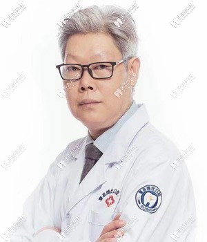 曹縣博仕口腔門(mén)診部 于東濱