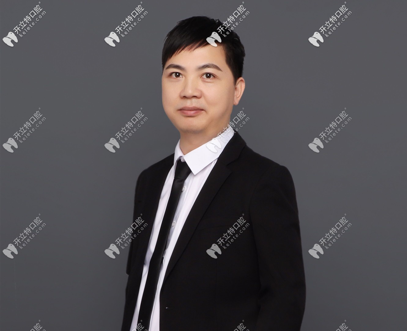 云浮拜倫口腔?？崎T診部徐志武