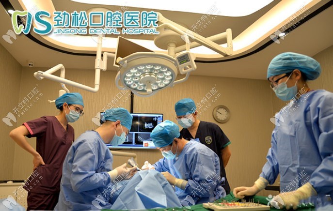 可視化層流級(jí)手術(shù)室（可做開(kāi)顱手術(shù)級(jí)別的手術(shù)室哦）